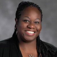 Roshanda Betts headshot